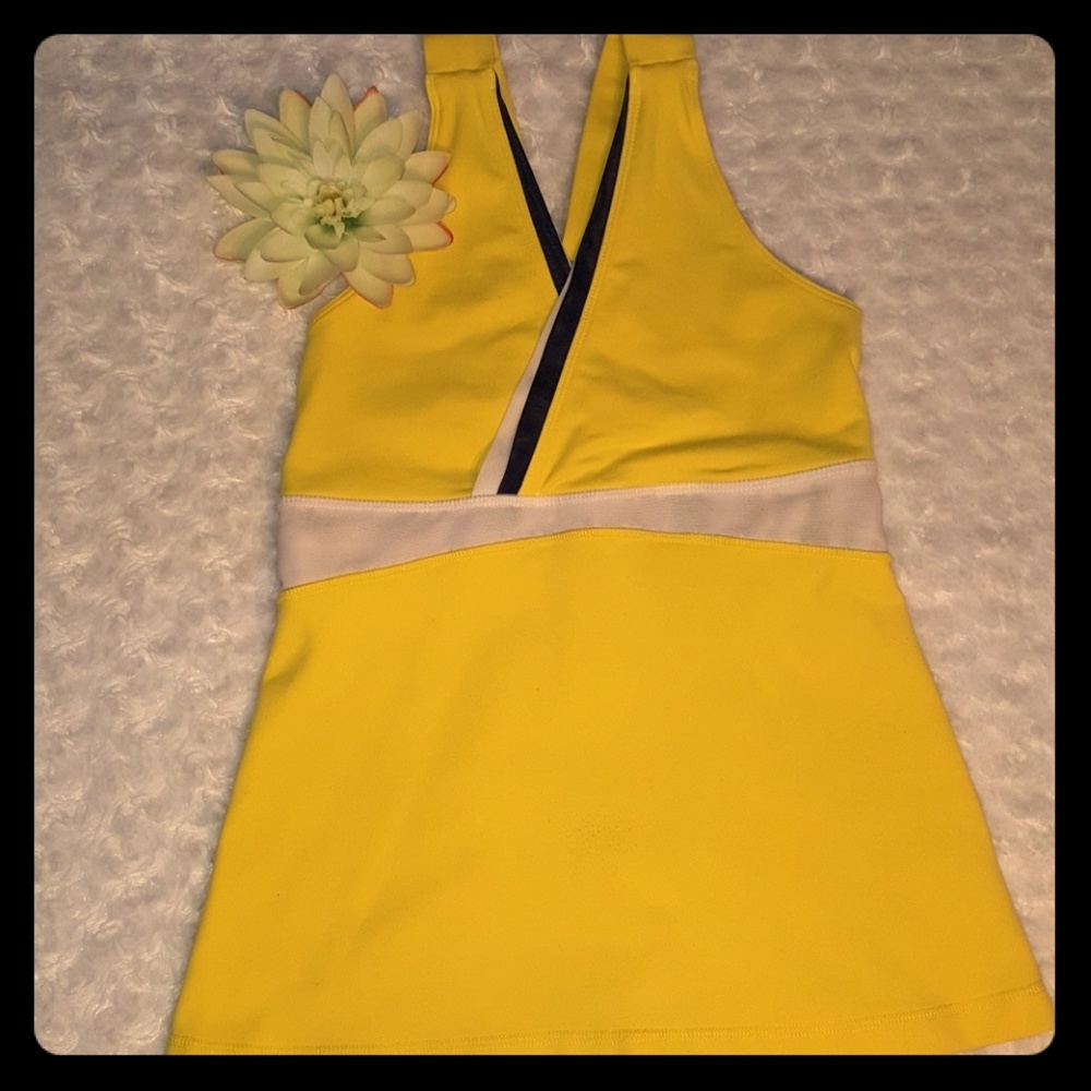 LULULEMON LOW V TANK